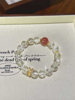 ▫️▪️ White Ace Strawberry Crystal Bracelet