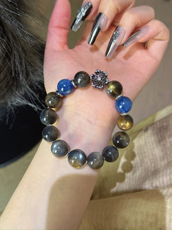 ▫️▪️ Black gold backbone kyanite bracelet