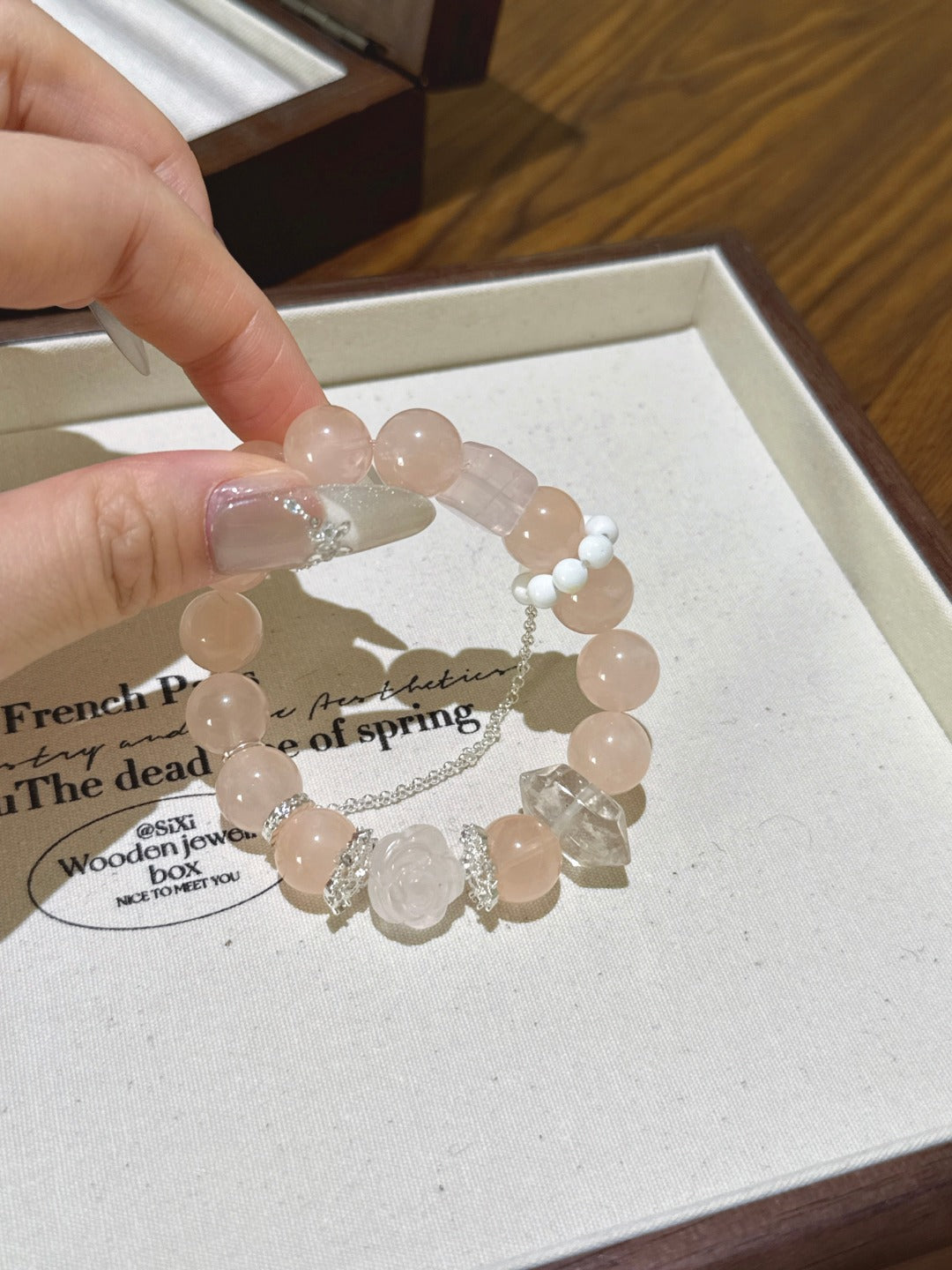 ▫️▪️ White crystal double-pointed pink crystal bracelet