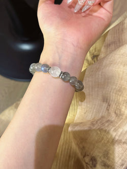 ▫️▪️ Grey moonlight white ghost bracelet