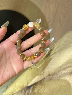 ▫️▪️ Golden backbone yellow tower crystal powder crystal sugar cube bracelet