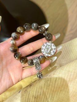 ▫️▪️ Milk tea backbone bracelet