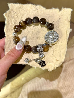 ▫️▪️ Milk tea backbone bracelet