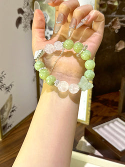 ▫️▪️ Xiuyu white ghost bracelet