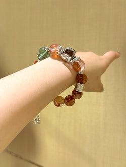 ▫️▪️ Red gum flower fluorite color ghost magic box bracelet
