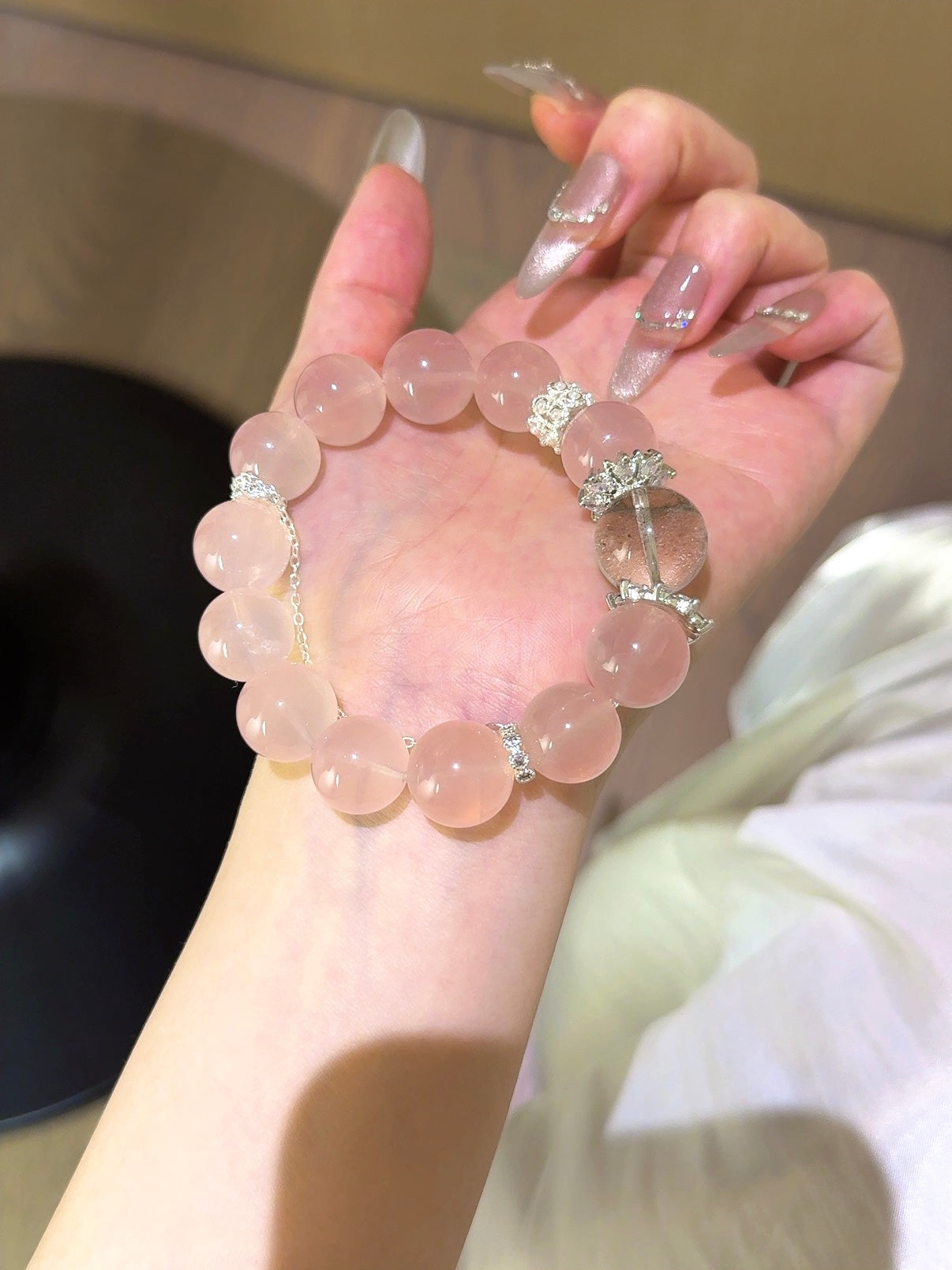 ▫️▪️ Pink crystal green ghost bracelet