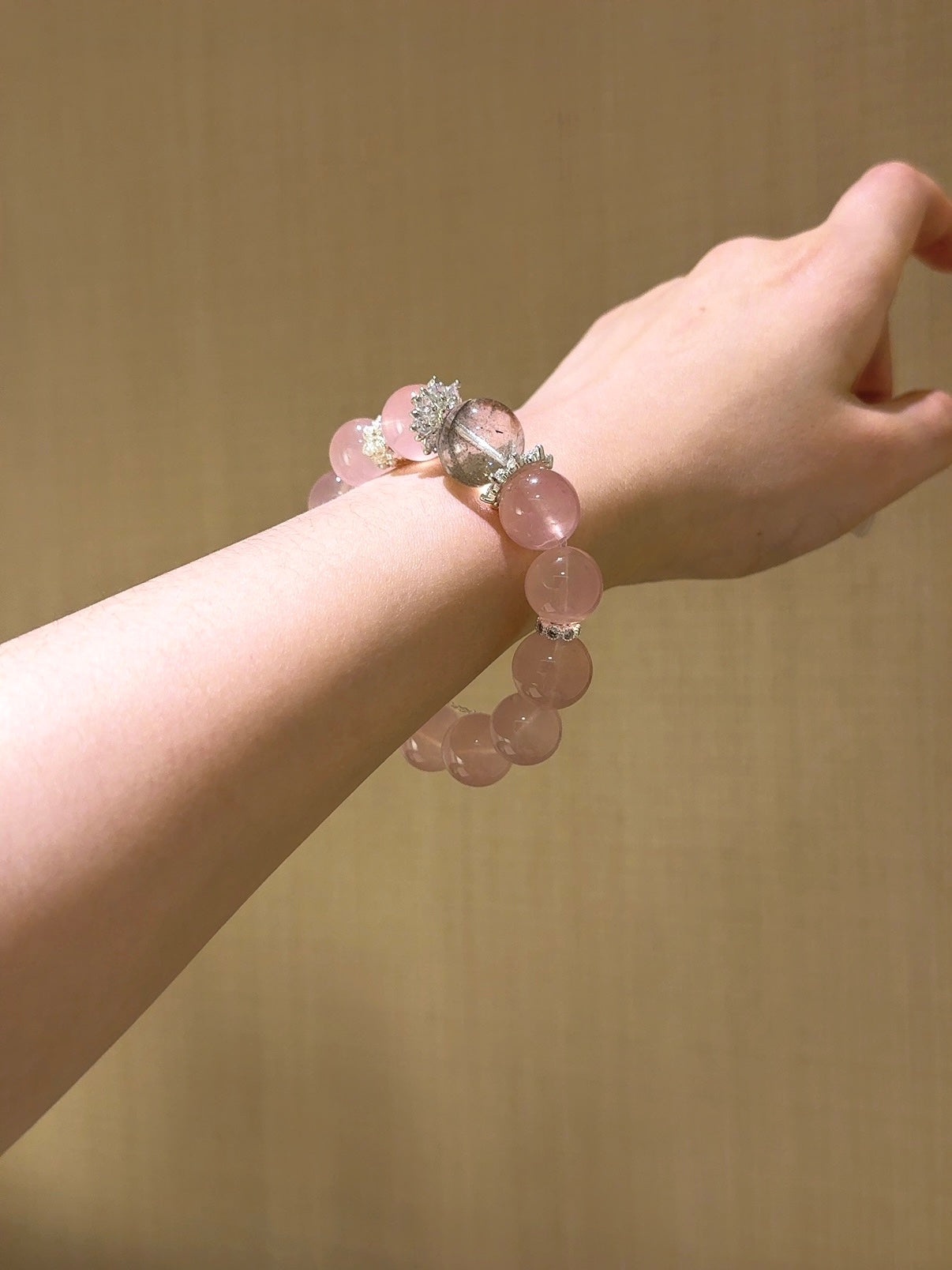 ▫️▪️ Pink crystal green ghost bracelet