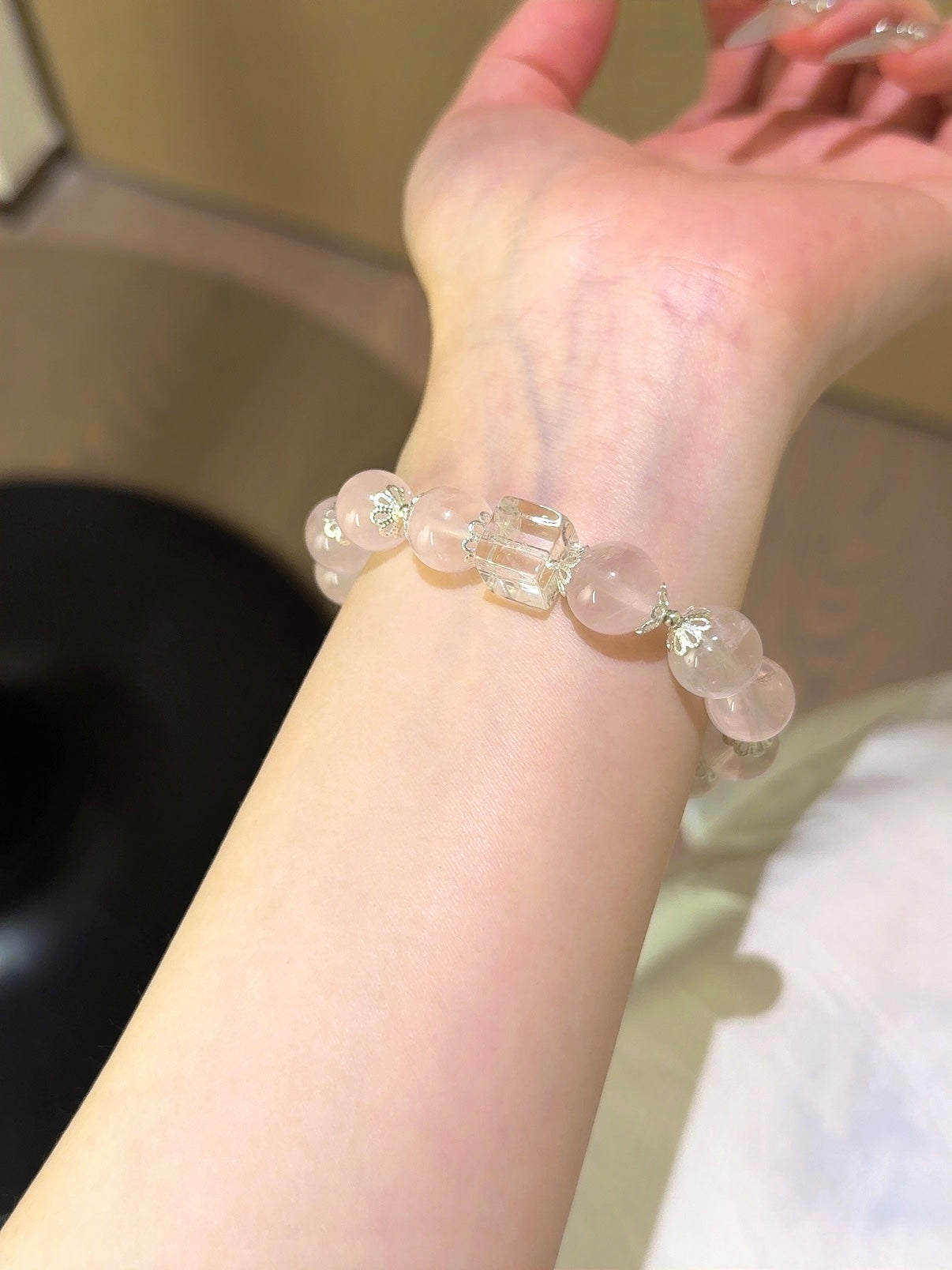 ▫️▪️ Pink crystal white crystal sugar cube bracelet
