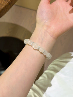 ▫️▪️ Blue moonlight white ghost bracelet
