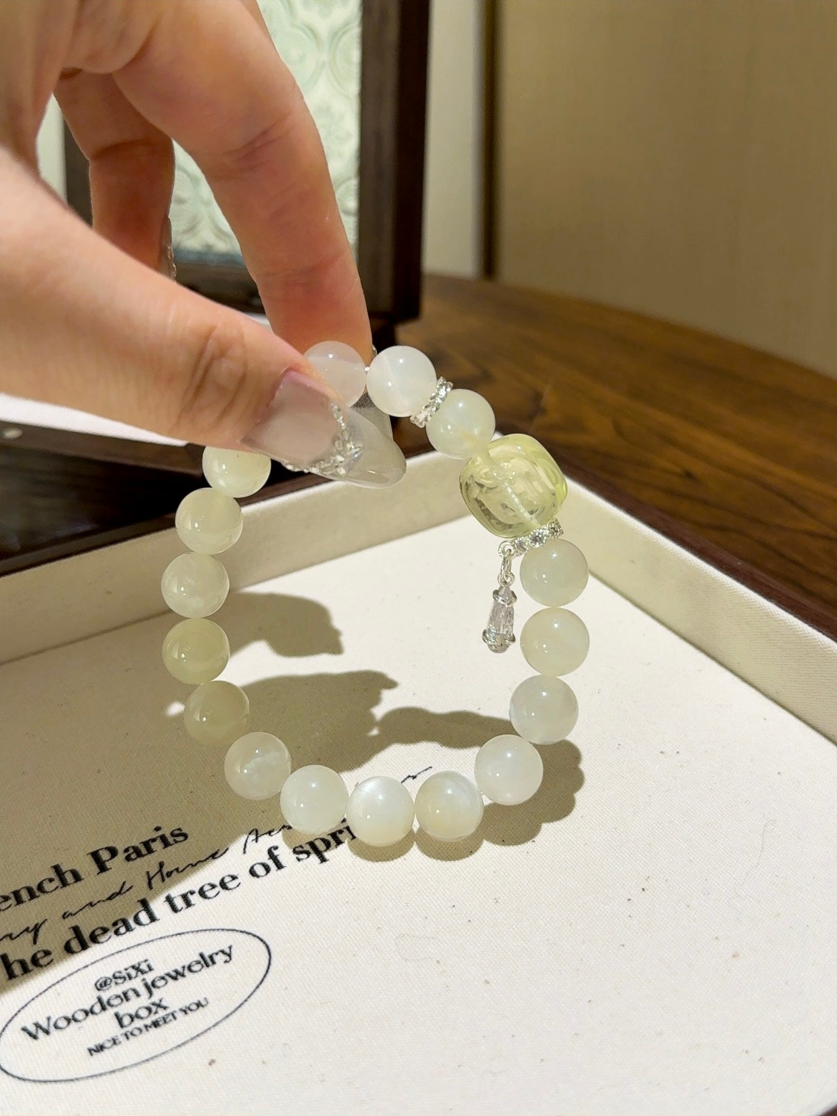 ▫️▪️ White moonshine citrine zakiram bracelet