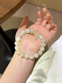 ▫️▪️ White moonshine citrine zakiram bracelet