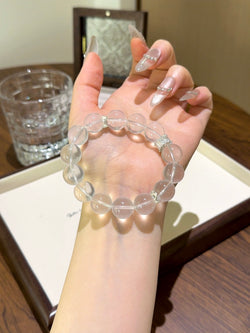 ▫️▪️ Milky crystal bracelet