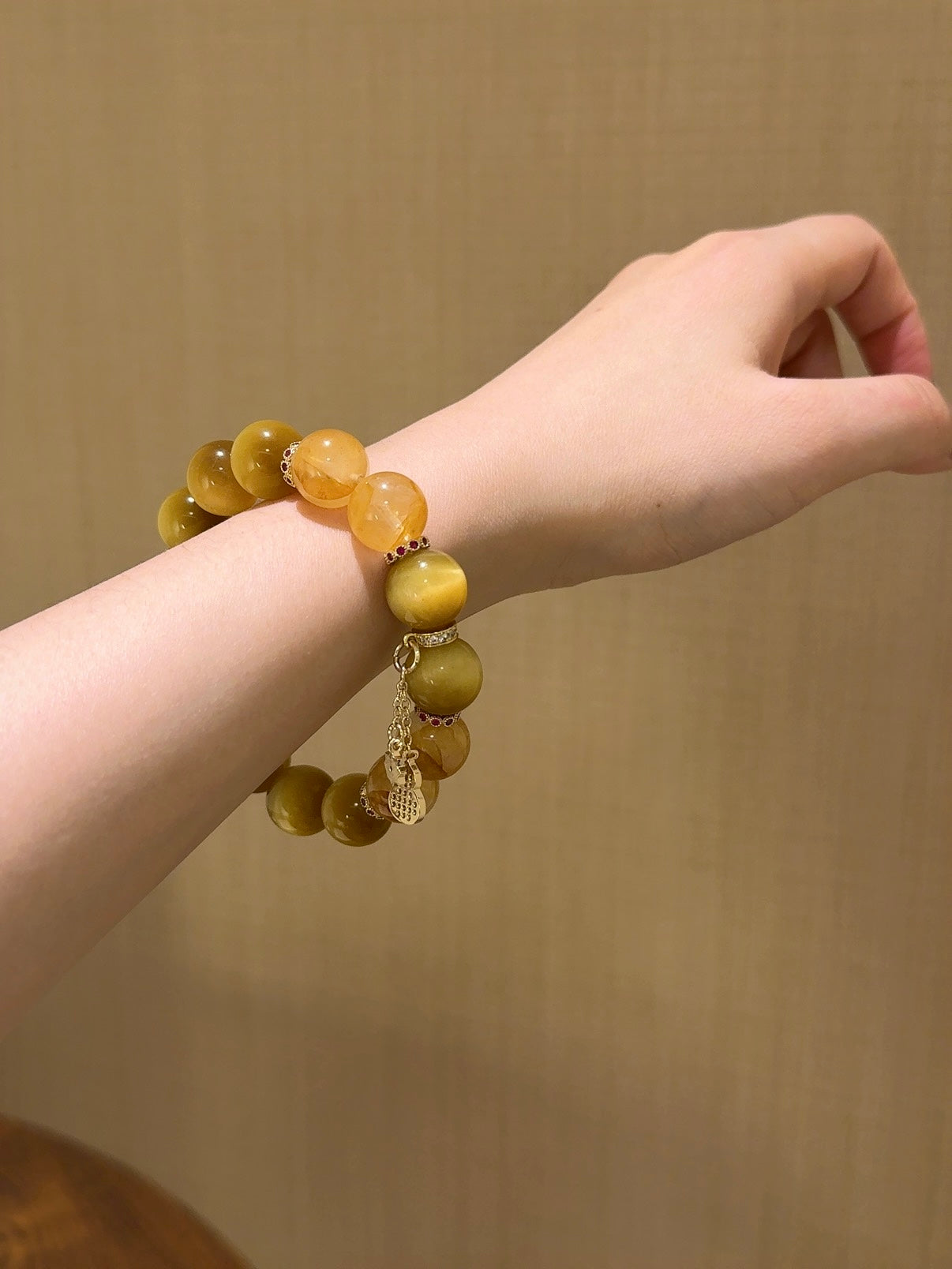 ▫️▪️ Golden tiger eye yellow gum flower bracelet