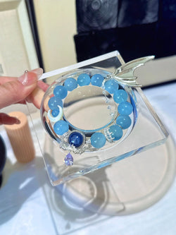 ▫️▪️ Aquamarine Magic Box Aquamarine Fishtail Bracelet