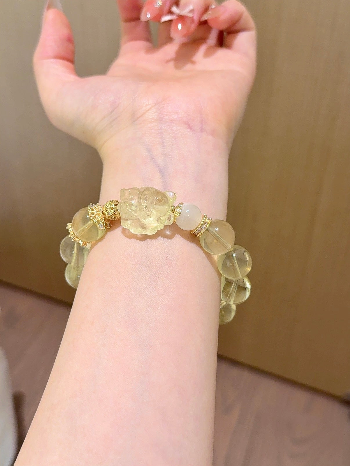▫️▪️ Citrine yellow tower crystal white crystal fox bracelet