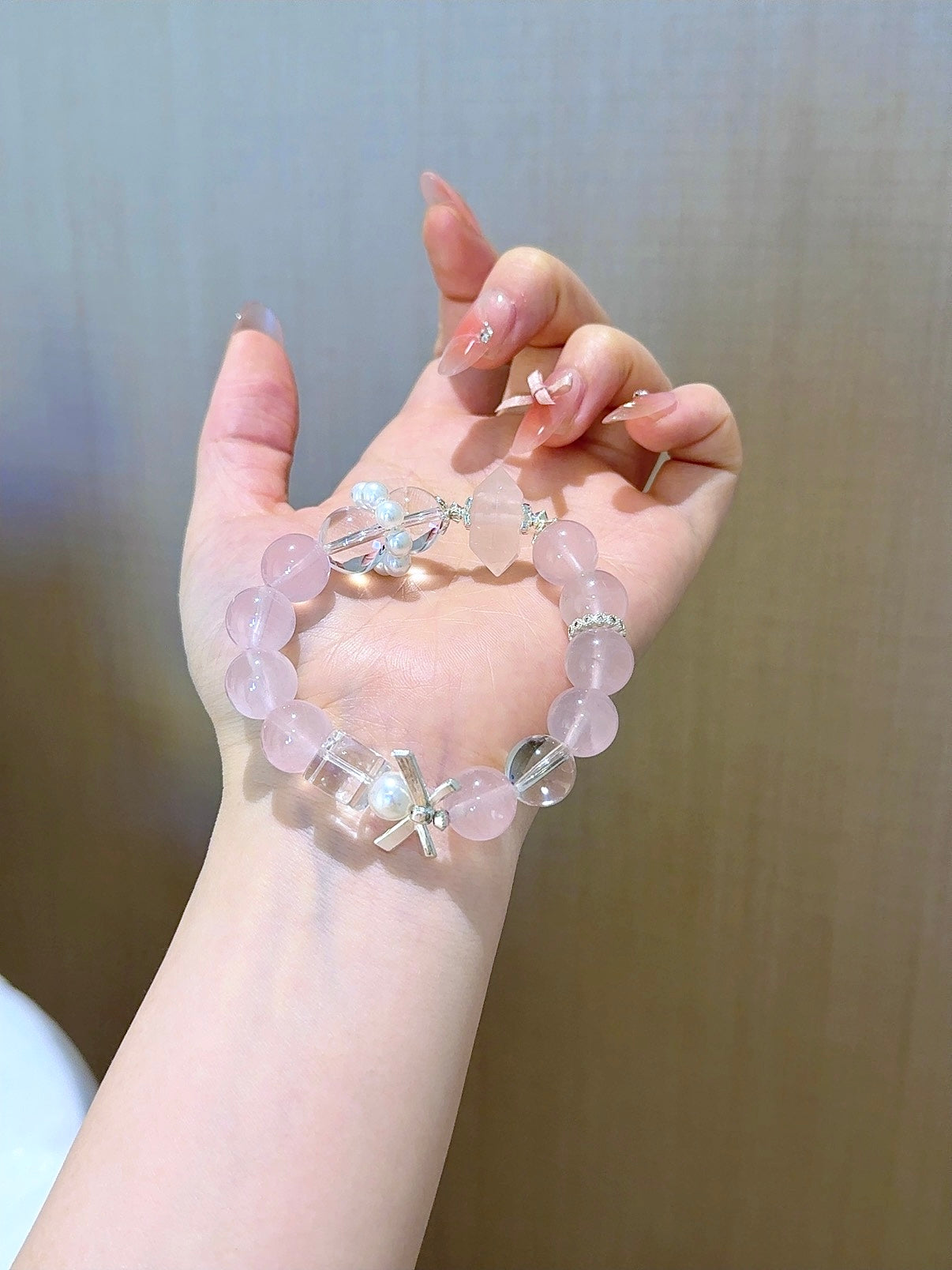 ▫️▪️ Pink crystal double-pointed bracelet