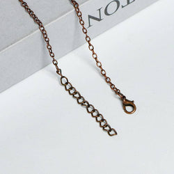 Hexagonal prism double-pointed pendant(purple）